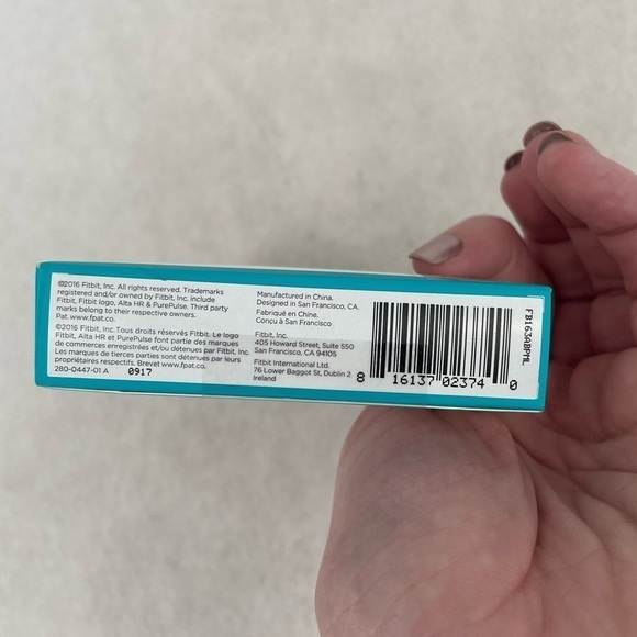 FITBIT Alta Alta HR Classic Accessory Band Bracelet Classic Size: Large Magenta - Picture 3 of 6